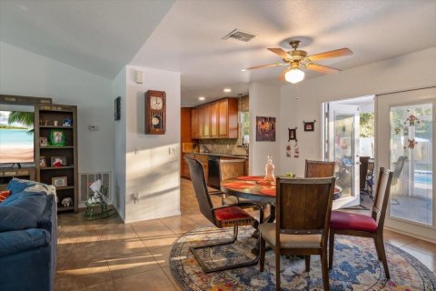 Villa ou maison à vendre à Vero Beach, Floride: 2 chambres, 106.56 m2 № 2387034 - photo 9