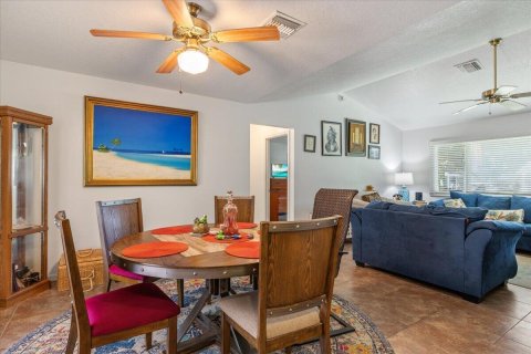 Villa ou maison à vendre à Vero Beach, Floride: 2 chambres, 106.56 m2 № 2387034 - photo 30