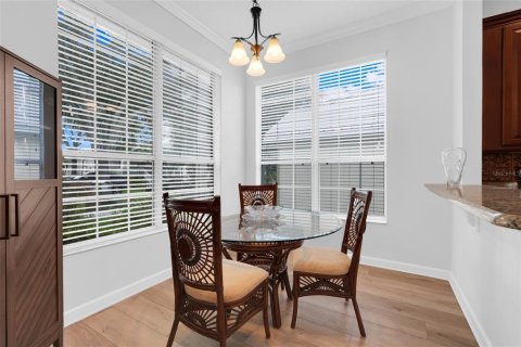House in Tavares, Florida 3 bedrooms, 161.37 sq.m. № 1869347 - photo 10