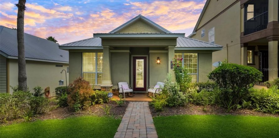 House in Tavares, Florida 3 bedrooms, 161.37 sq.m. № 1869347