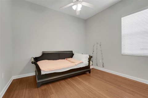 House in Tavares, Florida 3 bedrooms, 161.37 sq.m. № 1869347 - photo 19