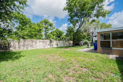 House in West Park, Florida 3 bedrooms, 116.87 sq.m. № 1628061 - photo 9