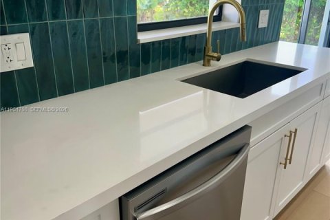 Casa en venta en Homestead, Florida, 3 dormitorios, 123.93 m2 № 2007436 - foto 7