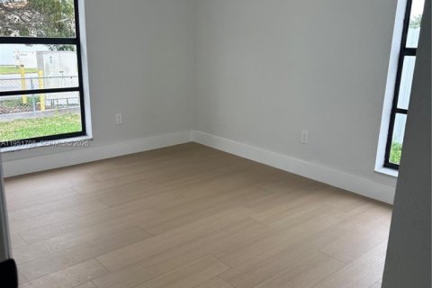 Casa en venta en Homestead, Florida, 3 dormitorios, 123.93 m2 № 2007436 - foto 9