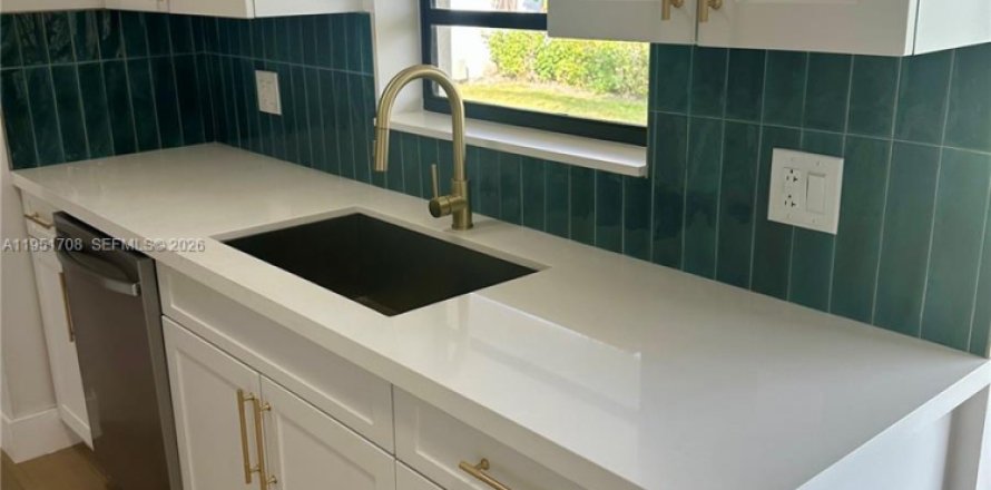 Casa en Homestead, Florida 3 dormitorios, 123.93 m2 № 2007436