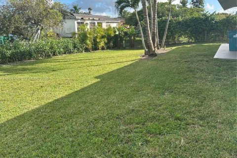 Casa en venta en Homestead, Florida, 3 dormitorios, 123.93 m2 № 2007436 - foto 17