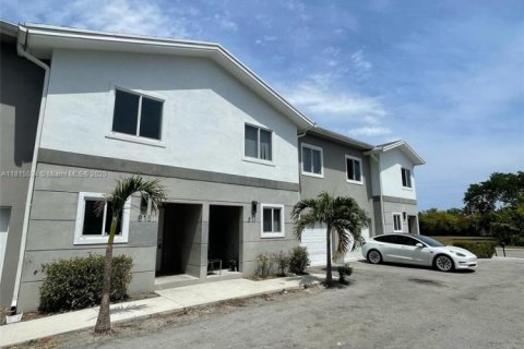 Touwnhouse à vendre à Fort Lauderdale, Floride: 3 chambres, 95.88 m2 № 1766713 - photo 3