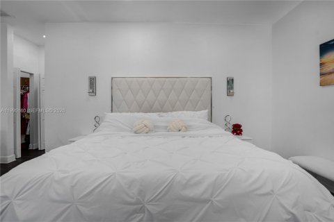 Townhouse in Miramar, Florida 3 bedrooms, 165.55 sq.m. № 2066368 - photo 24