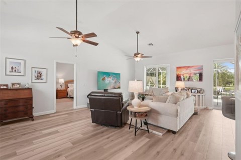 House in Sarasota, Florida 3 bedrooms, 185.53 sq.m. № 1880814 - photo 5
