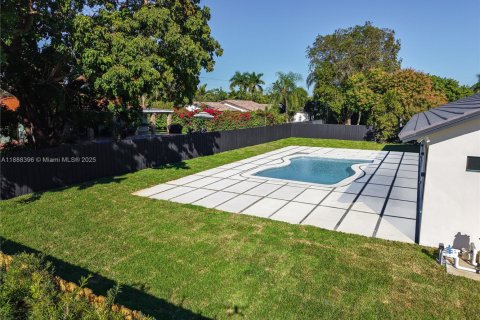 Casa en venta en Palmetto Bay, Florida, 5 dormitorios, 232.44 m2 № 1938819 - foto 24