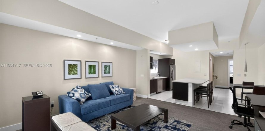 Студия в кондо в Дорал, Флорида № 2056145