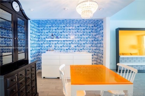 Снять в аренду кондоминиум в Майами-Бич, Флорида 1 спальня, 64.47м2, № 1996739 - фото 12