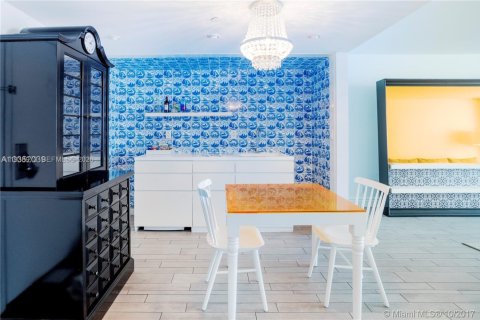 Снять в аренду кондоминиум в Майами-Бич, Флорида 1 спальня, 64.47м2, № 1996739 - фото 16
