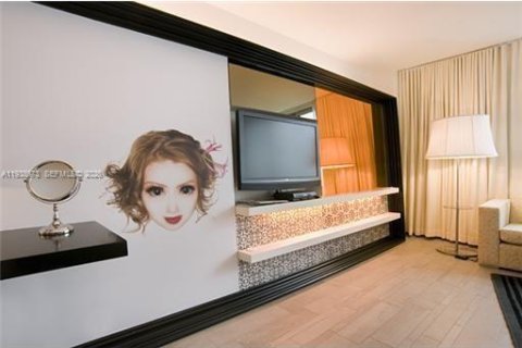 Снять в аренду кондоминиум в Майами-Бич, Флорида 1 спальня, 64.47м2, № 1996739 - фото 30