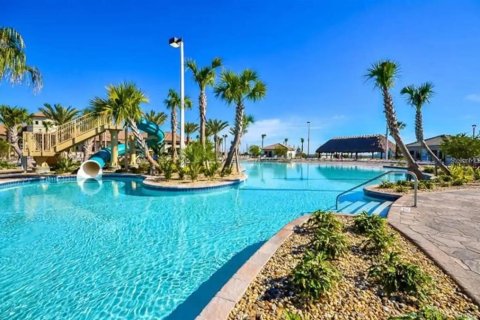 Condo in Davenport, Florida, 2 bedrooms  № 1613719 - photo 25