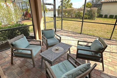 House in Venice, Florida 3 bedrooms, 172.61 sq.m. № 2395820 - photo 4