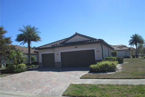 House in Venice, Florida 3 bedrooms, 172.61 sq.m. № 2395820 - photo 2