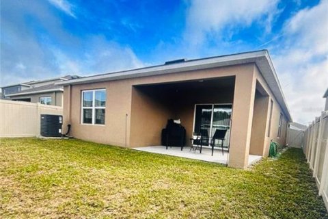 House in Davenport, Florida 3 bedrooms, 150.97 sq.m. № 2224849 - photo 24