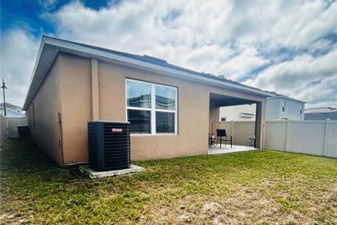 House in Davenport, Florida 3 bedrooms, 150.97 sq.m. № 2224849 - photo 23
