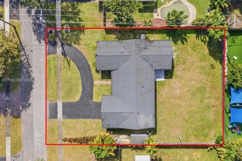 Купить виллу или дом в Плантация, Флорида 3 спальни, 162.76м2, № 2024946 - фото 28