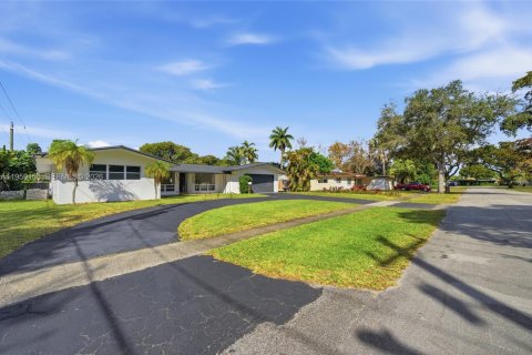 Купить виллу или дом в Плантация, Флорида 3 спальни, 162.76м2, № 2024946 - фото 22