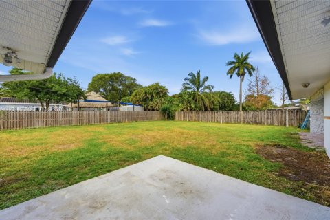 Купить виллу или дом в Плантация, Флорида 3 спальни, 162.76м2, № 2024946 - фото 25