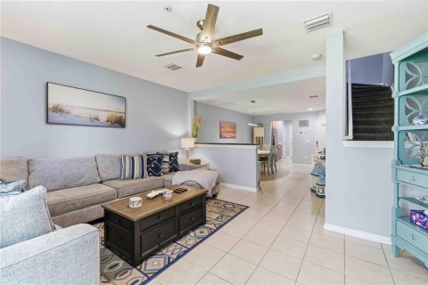 Touwnhouse à vendre à Bradenton, Floride: 3 chambres, 141.21 m2 № 2100514 - photo 11