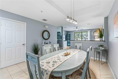 Touwnhouse à vendre à Bradenton, Floride: 3 chambres, 141.21 m2 № 2100514 - photo 16