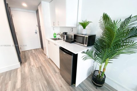 Copropriété à vendre à Sunny Isles Beach, Floride: 33.44 m2 № 2049980 - photo 9