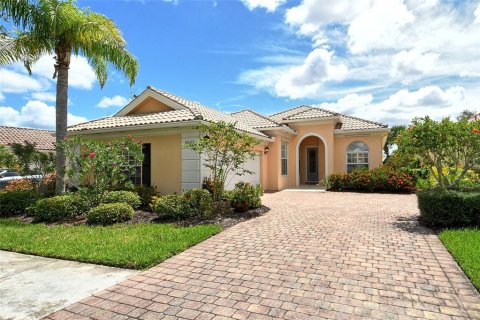 Casa en venta en Sarasota, Florida, 3 dormitorios, 186.55 m2 № 1906036 - foto 2