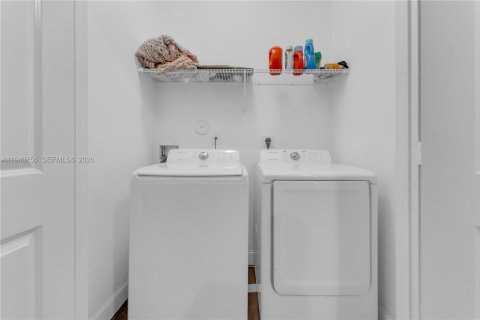 Adosado en venta en Lauderhill, Florida, 3 dormitorios, 138.98 m2 № 2000721 - foto 29