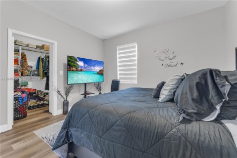 Adosado en venta en Lauderhill, Florida, 3 dormitorios, 138.98 m2 № 2000721 - foto 11