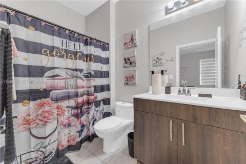 Adosado en venta en Lauderhill, Florida, 3 dormitorios, 138.98 m2 № 2000721 - foto 15