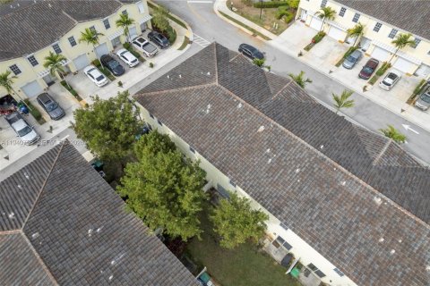 Adosado en venta en Lauderhill, Florida, 3 dormitorios, 138.98 m2 № 2000721 - foto 26