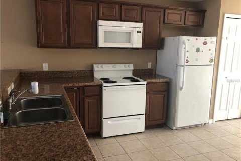 Appartement à louer à Kissimmee, Floride: 3 chambres, 121.14 m2 № 2231821 - photo 3