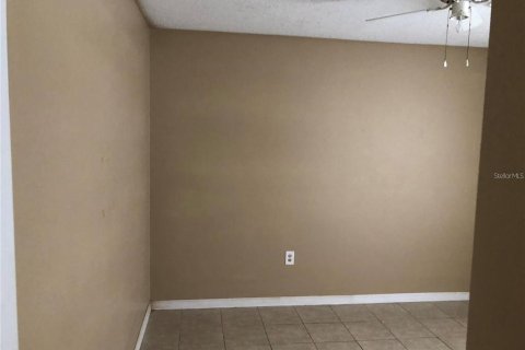 Appartement à louer à Kissimmee, Floride: 3 chambres, 121.14 m2 № 2231821 - photo 4