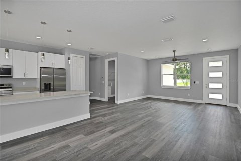 House in Ocala, Florida 3 bedrooms, 164.62 sq.m. № 1777485 - photo 19