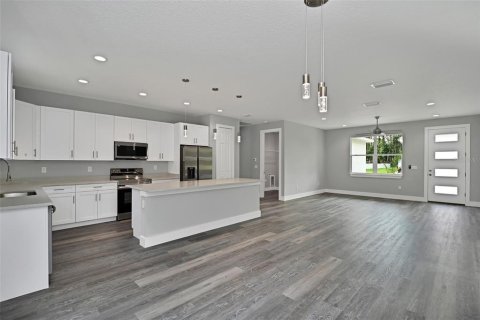 House in Ocala, Florida 3 bedrooms, 164.62 sq.m. № 1777485 - photo 10