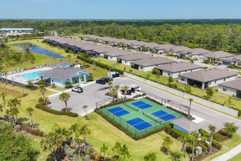 House in Port Charlotte, Florida 2 bedrooms, 144.37 sq.m. № 1650095 - photo 29