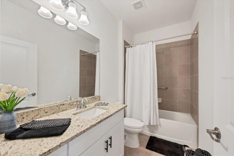 House in Port Charlotte, Florida 2 bedrooms, 144.37 sq.m. № 1650095 - photo 22