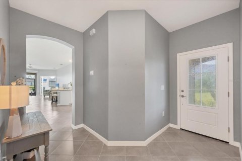 House in Port Charlotte, Florida 2 bedrooms, 144.37 sq.m. № 1650095 - photo 5