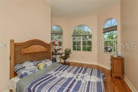 Casa en venta en Tampa, Florida, 6 dormitorios, 350.15 m2 № 1558014 - foto 29