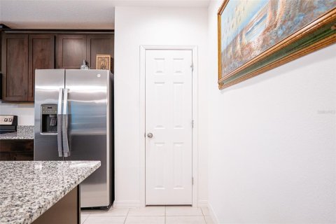 Casa en venta en Davenport, Florida, 4 dormitorios, 226.68 m2 № 2410636 - foto 11