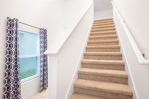 Casa en venta en Davenport, Florida, 4 dormitorios, 226.68 m2 № 2410636 - foto 15