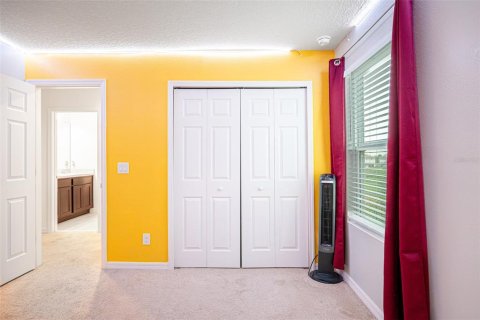 Casa en venta en Davenport, Florida, 4 dormitorios, 226.68 m2 № 2410636 - foto 30