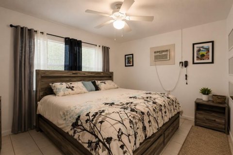 House in Winter Haven, Florida 2 bedrooms, 78.04 sq.m. № 2120993 - photo 12