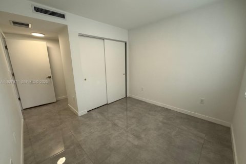 Снять в аренду кондоминиум в Майами, Флорида 2 спальни, 74.32м2, № 1988173 - фото 6