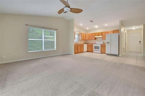 Appartement à louer à Homosassa, Floride: 2 chambres, 98.29 m2 № 2408666 - photo 7