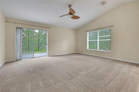 Appartement à louer à Homosassa, Floride: 2 chambres, 98.29 m2 № 2408666 - photo 2