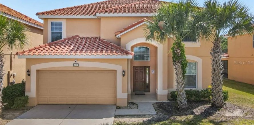 House in Davenport, Florida 6 bedrooms, 267.19 sq.m. № 2196644